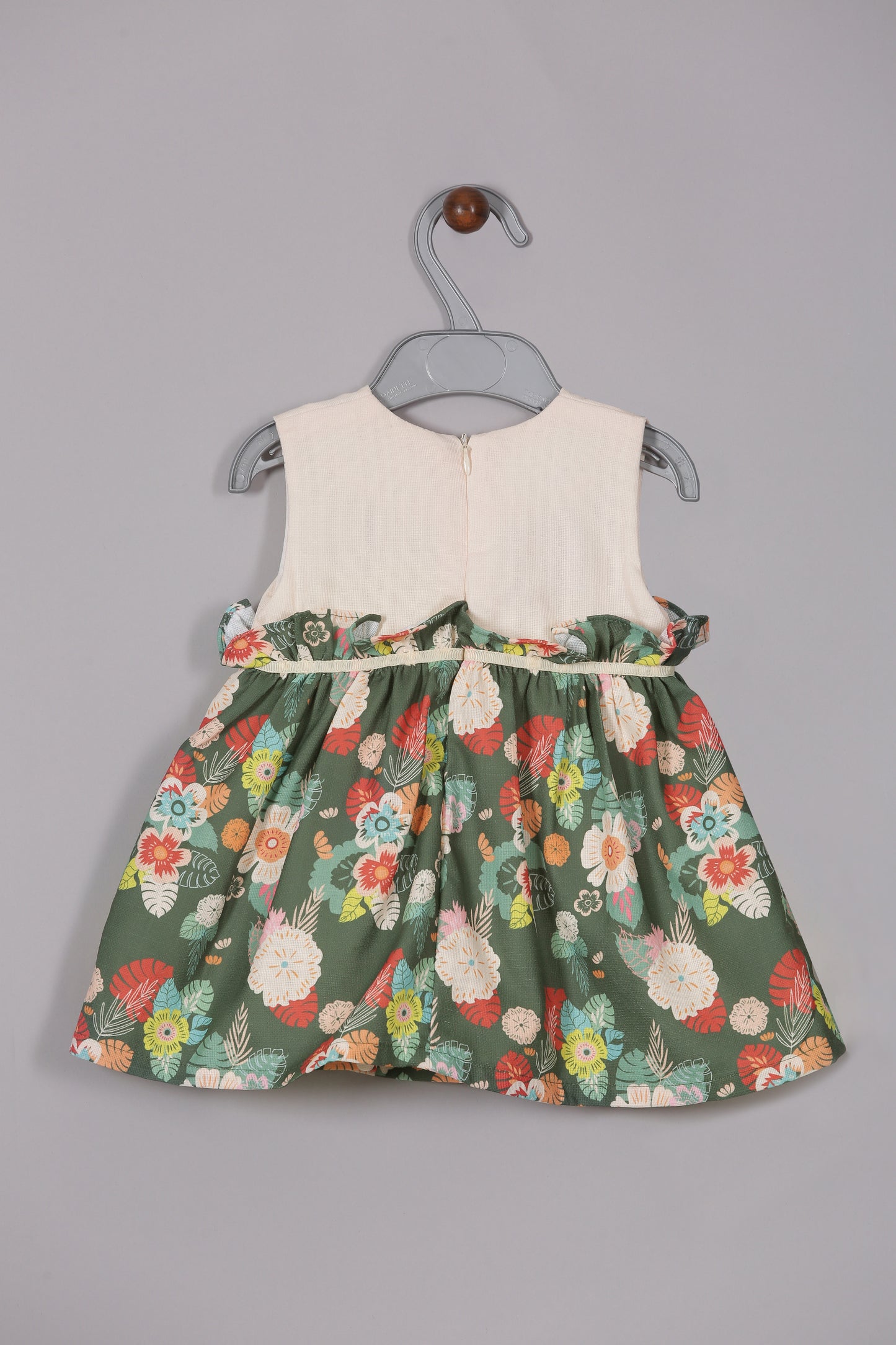 Aomi jute Poly Cotton Floral Printed Sleeveless With Waist Bow Dress - Green
