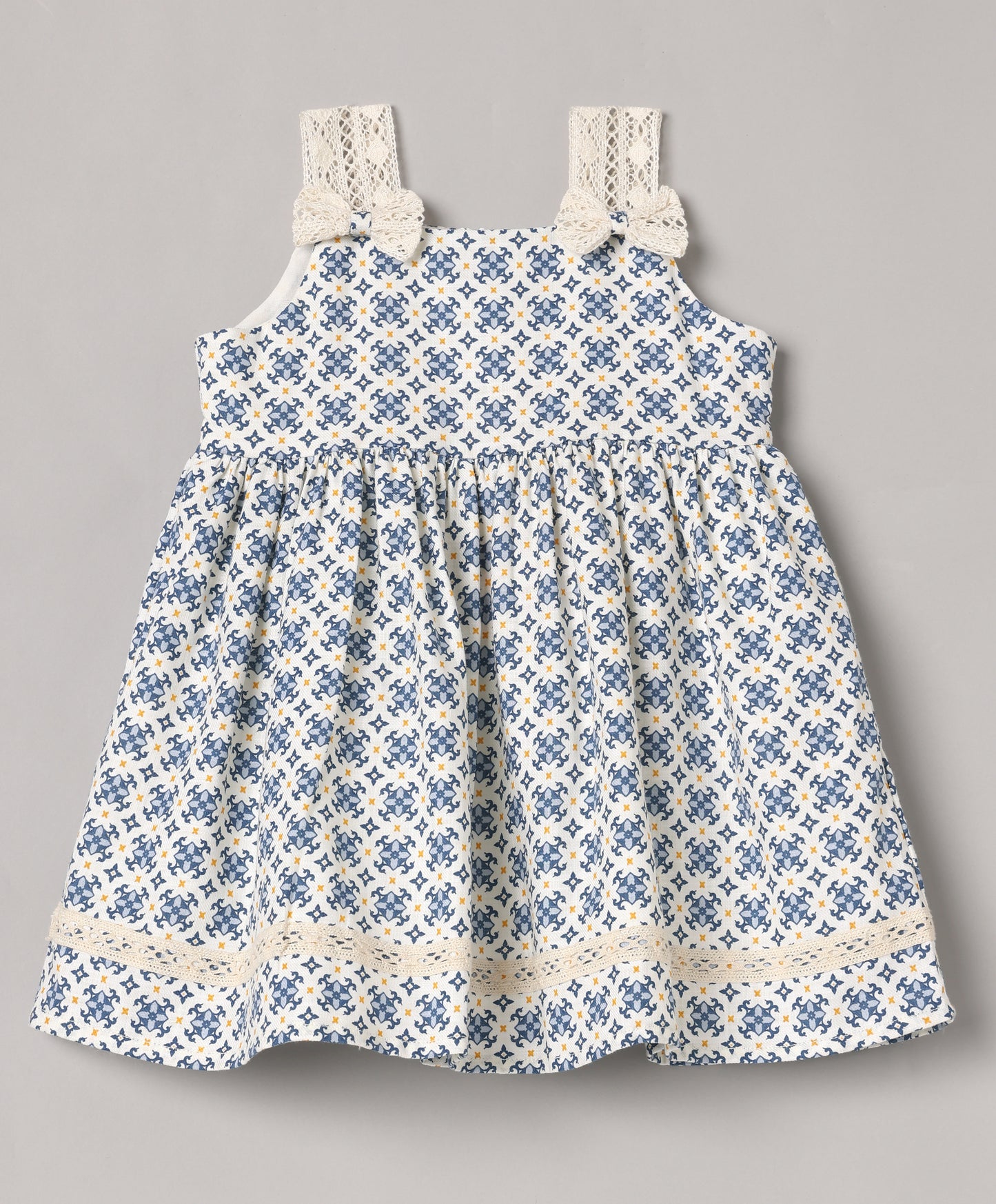 Aomi cotton Floral Printed Sleeveless With Lace Strap Bow Detail & Cotton Lining Dress - Cream