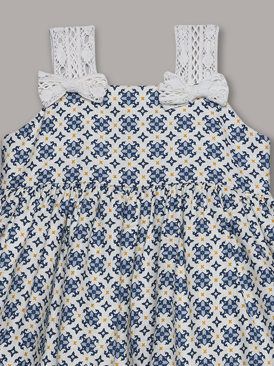 Aomi cotton Floral Printed Sleeveless With Lace Strap Bow Detail & Cotton Lining Dress - Cream